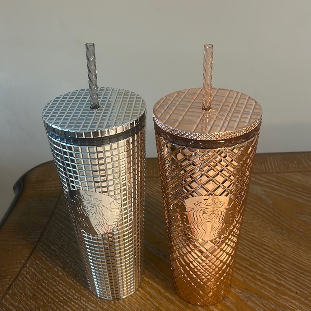 Starbucks bundle of 2 Holiday Silver Venti Tumbler. 24oz Tumbler- Rose Gold - Picture 1 of 3